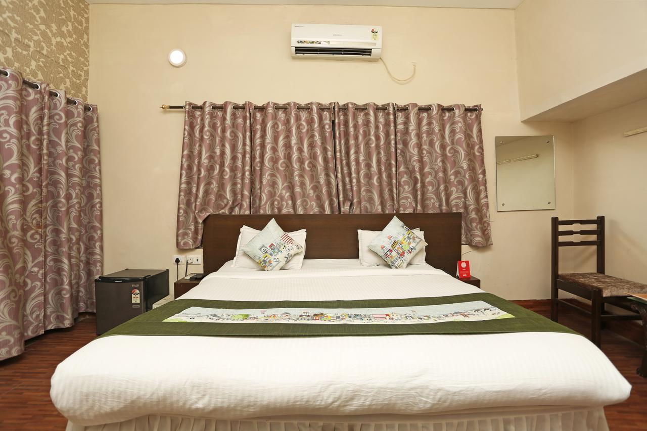 Hotel Oyo 1806 Platinum House Allāhābād Junction Zewnętrze zdjęcie